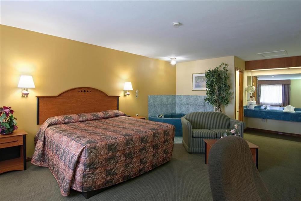 Americas Best Value Inn Harlingen Szoba fotó